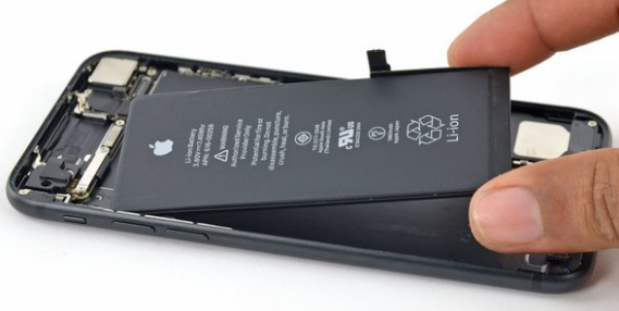 Batterij-en-Onderdelen-iPhone